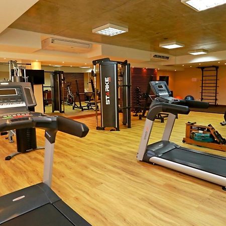 Majestic Palace Hotel Florianópolis Eksteriør billede A gym